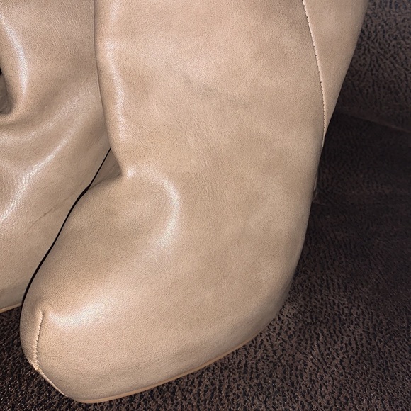 Boot heels - Picture 7 of 8